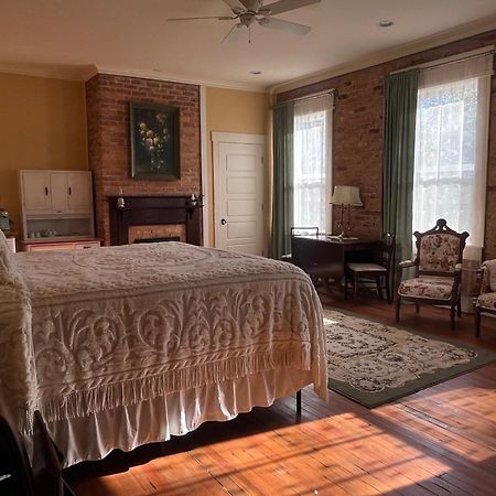 Tanglewood Inn Greenville Buitenkant foto
