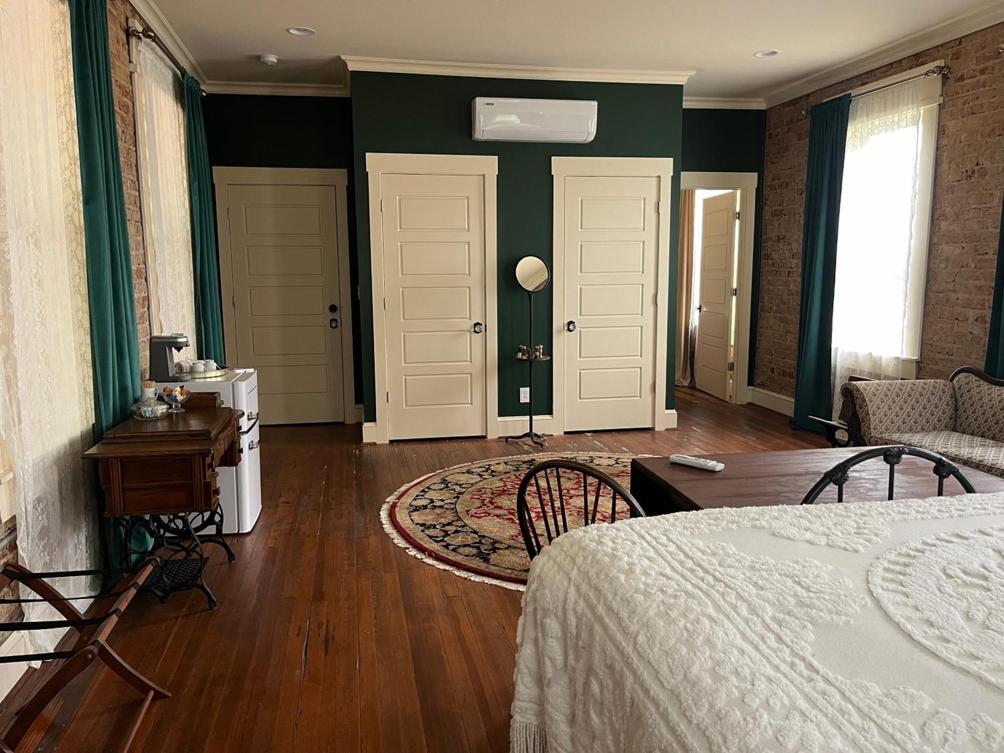 Tanglewood Inn Greenville Buitenkant foto