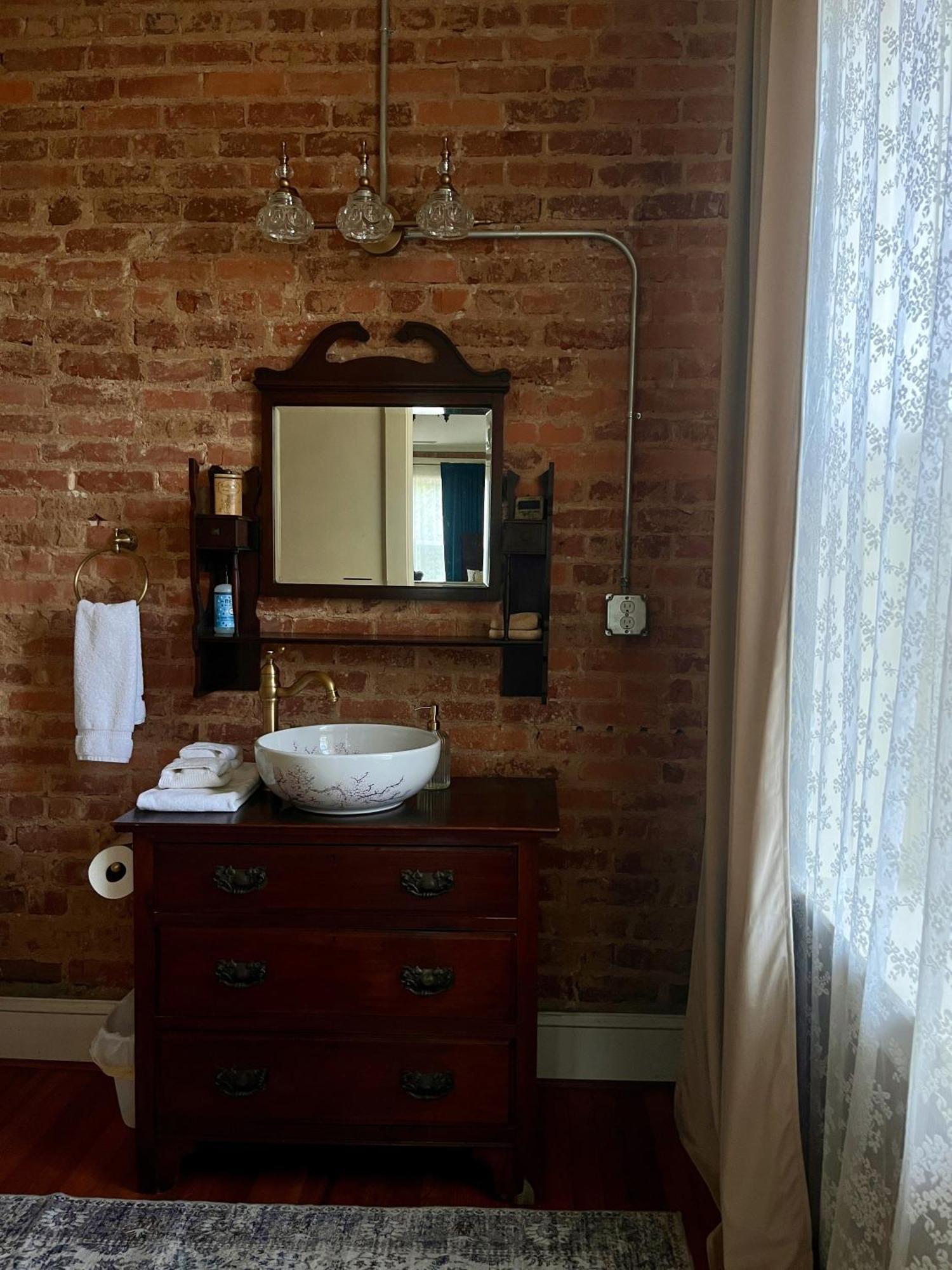Tanglewood Inn Greenville Buitenkant foto