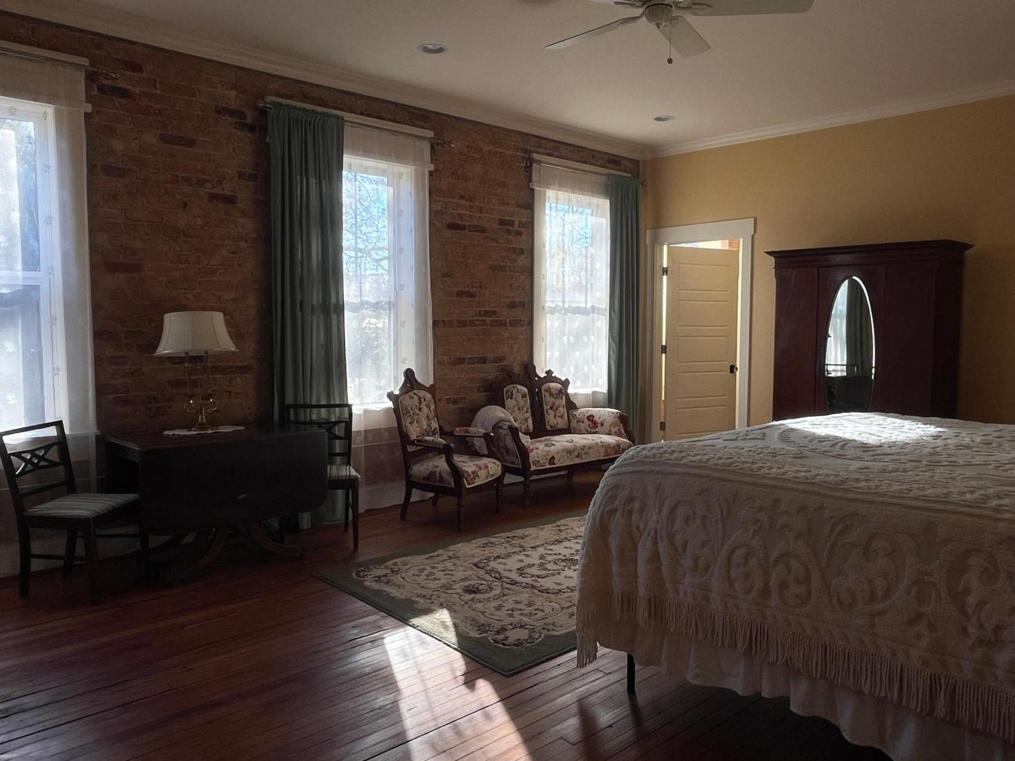 Tanglewood Inn Greenville Buitenkant foto